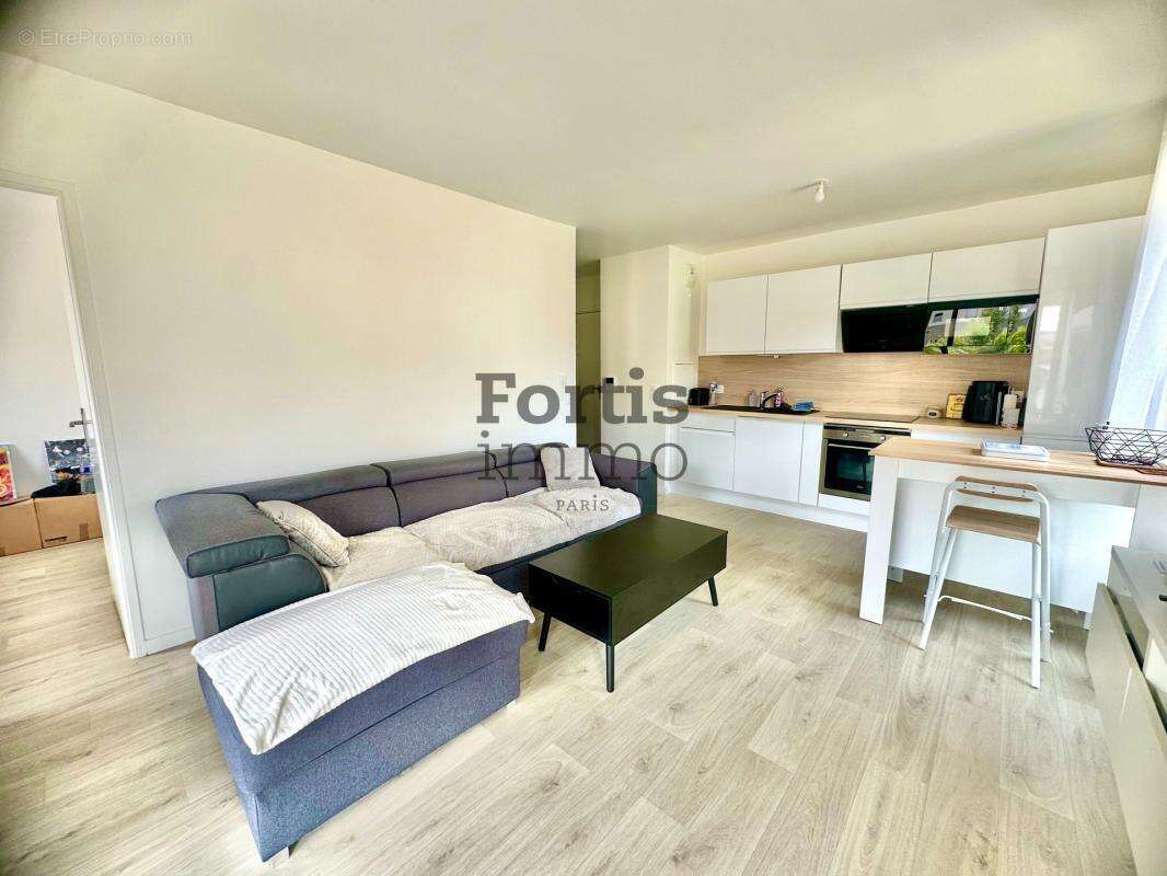 Appartement à ARPAJON