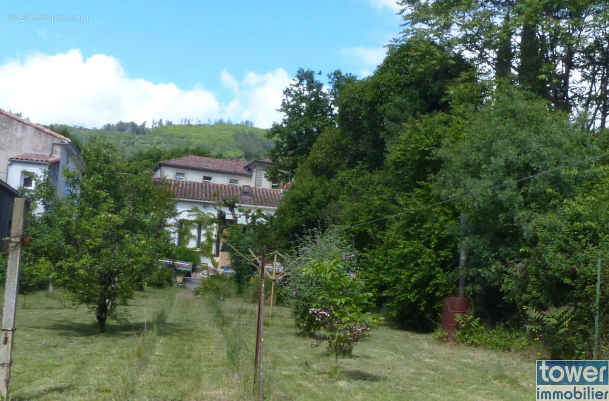 Maison à LAMALOU-LES-BAINS