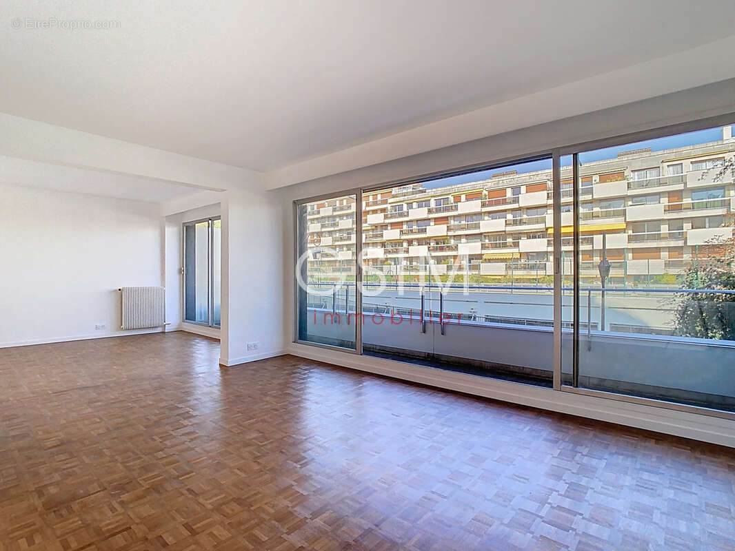 Appartement à SAINT-CLOUD