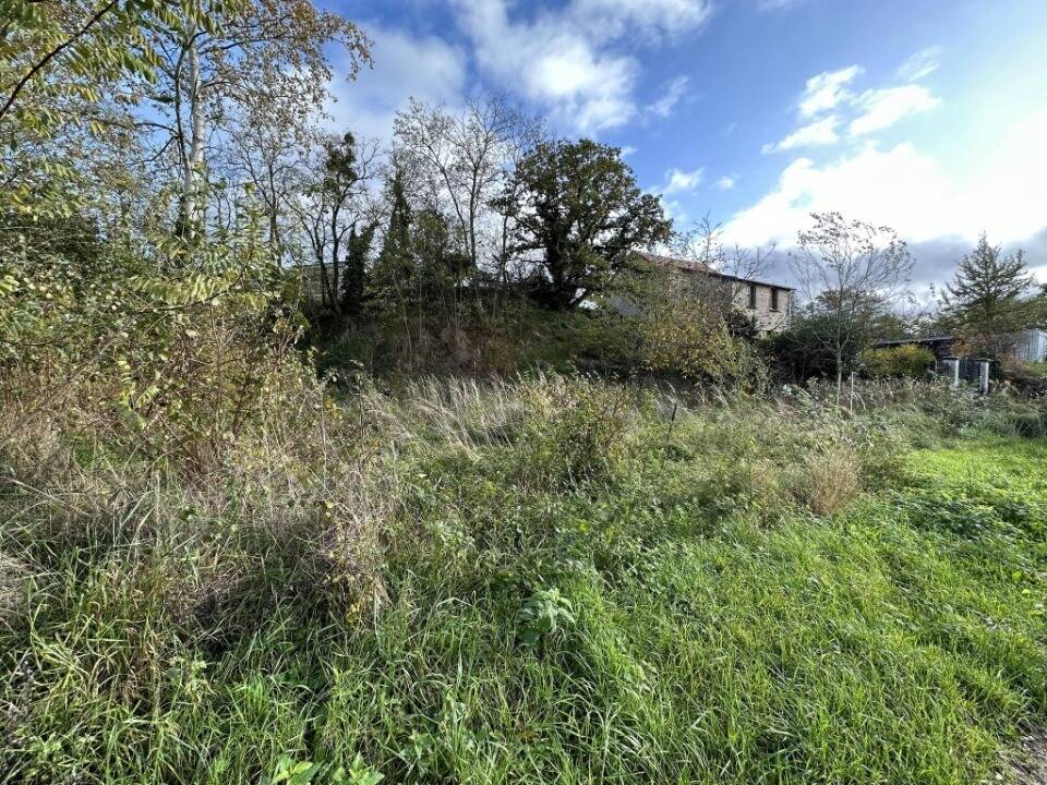 Terrain à MERIGNAC