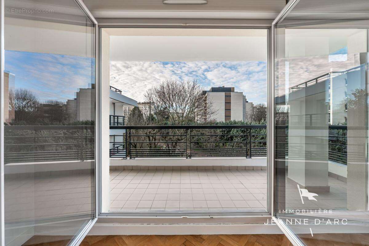 Appartement à VERSAILLES