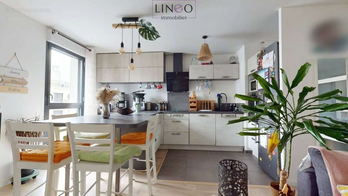 Appartement à THIAIS