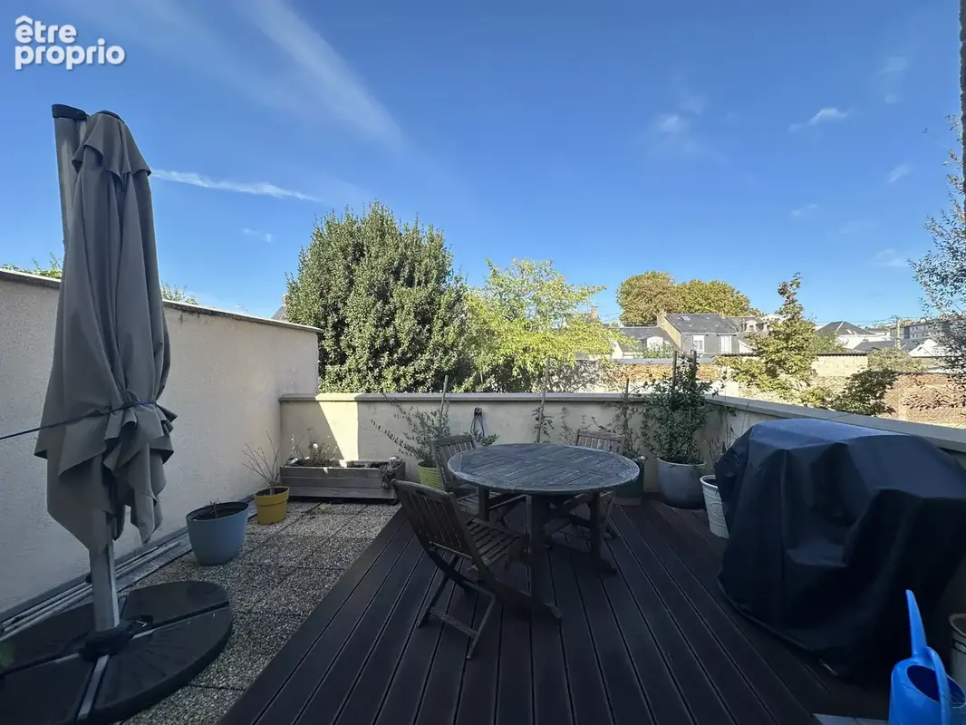 Coup de coeur avec terrasse et 2 parkings proche gare - photo 10