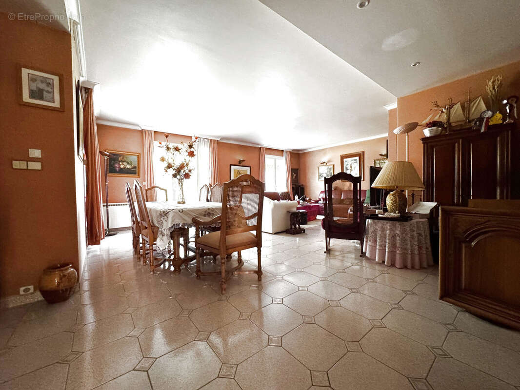 Maison à SAINT-WITZ