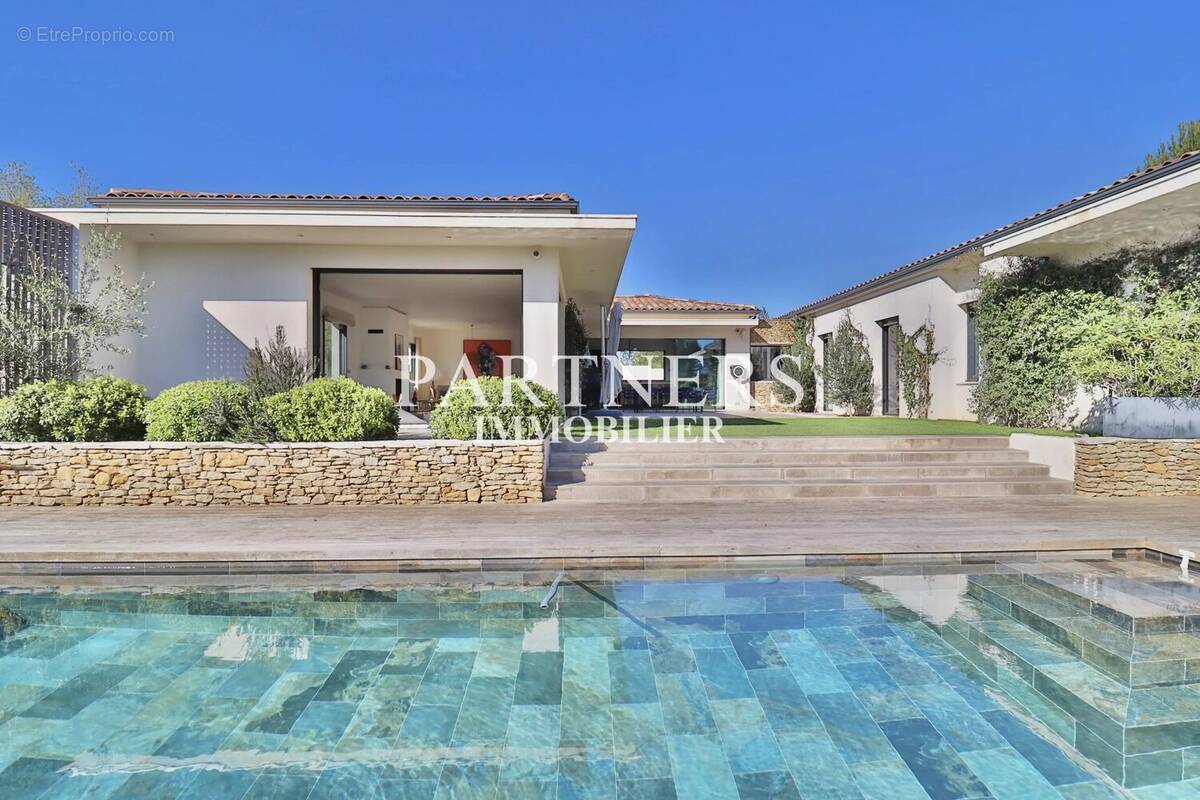 Maison à AIX-EN-PROVENCE