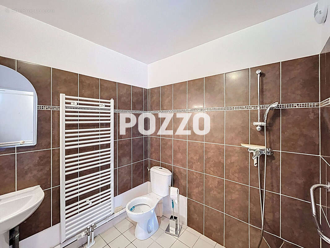 Appartement à FLEURY-SUR-ORNE