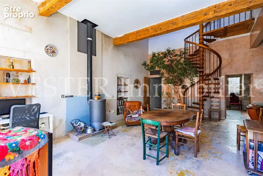 Maison de ville – 160 m² – centre d'aramon - photo 3
