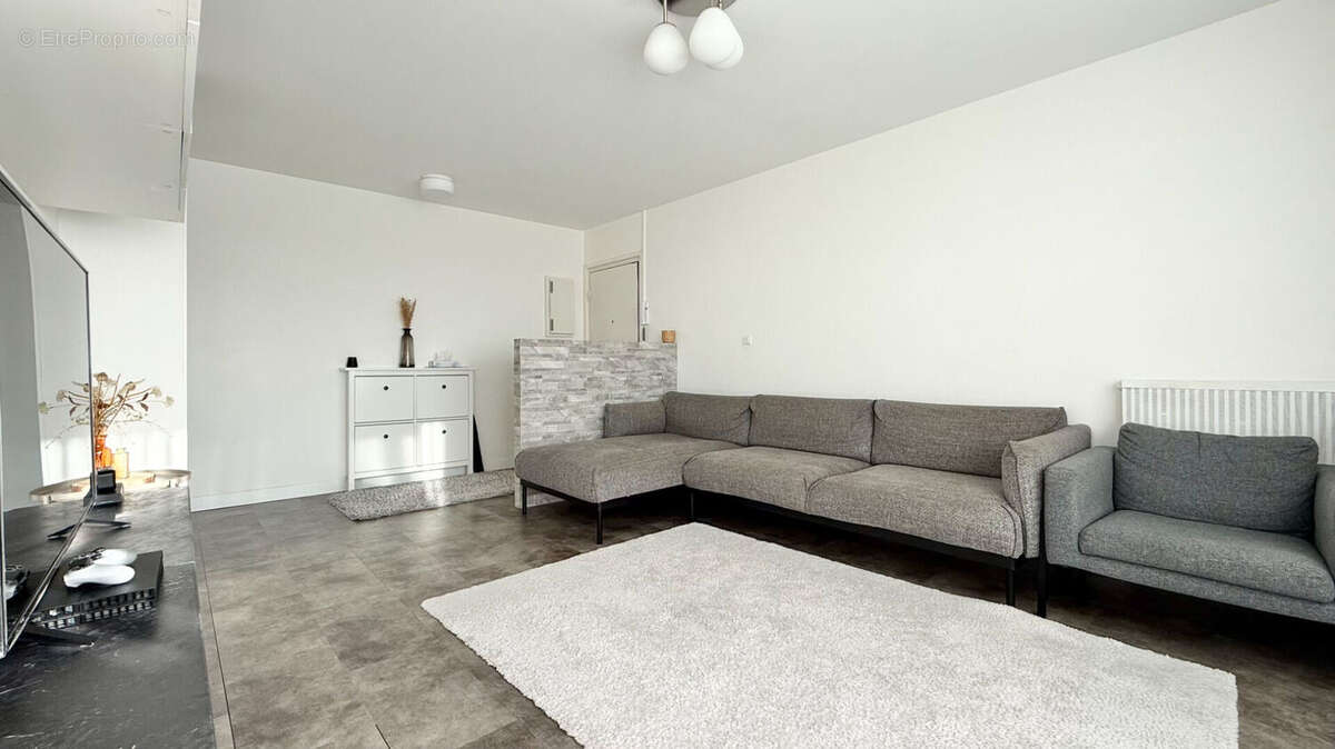 Appartement à CORBEIL-ESSONNES