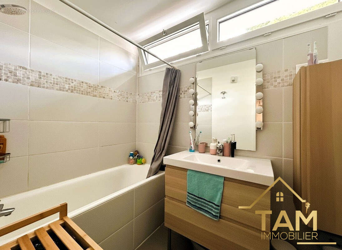 Appartement à SAINT-CYR-L&#039;ECOLE