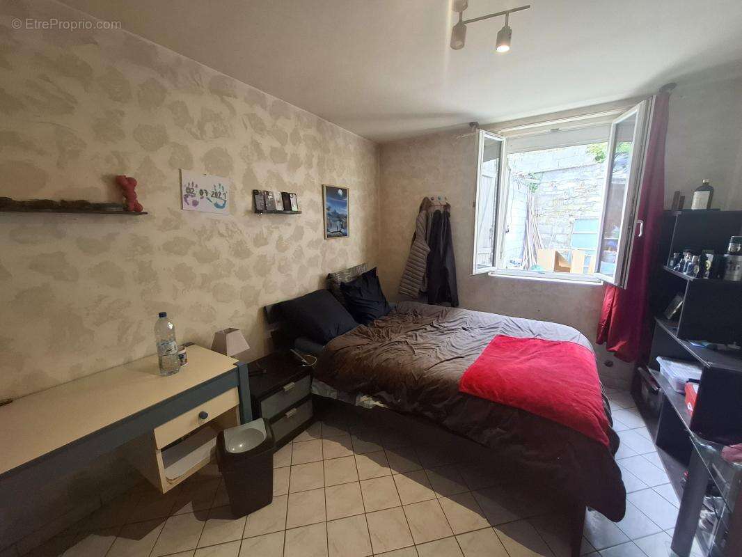 Maison à CUISE-LA-MOTTE