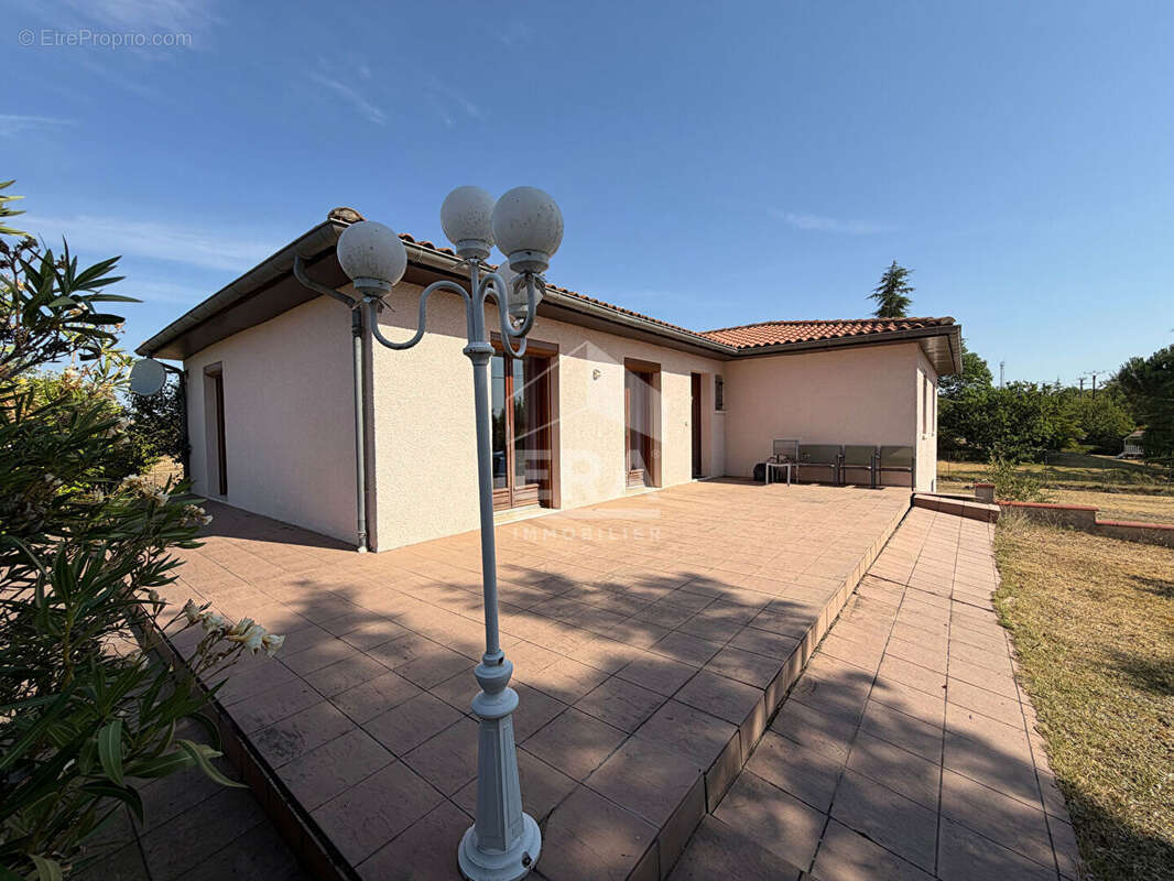 Maison de 120m² sur sous-sol complet - ALBI - photo 9