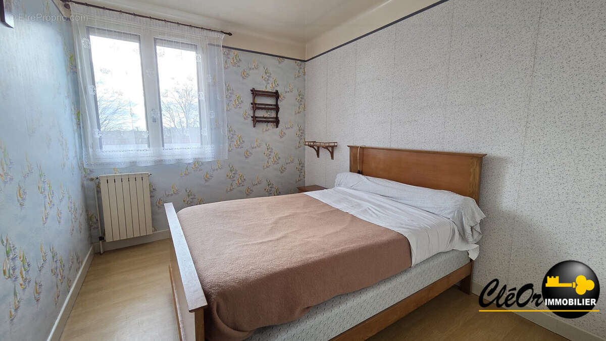 Maison à PIERRE-DE-BRESSE