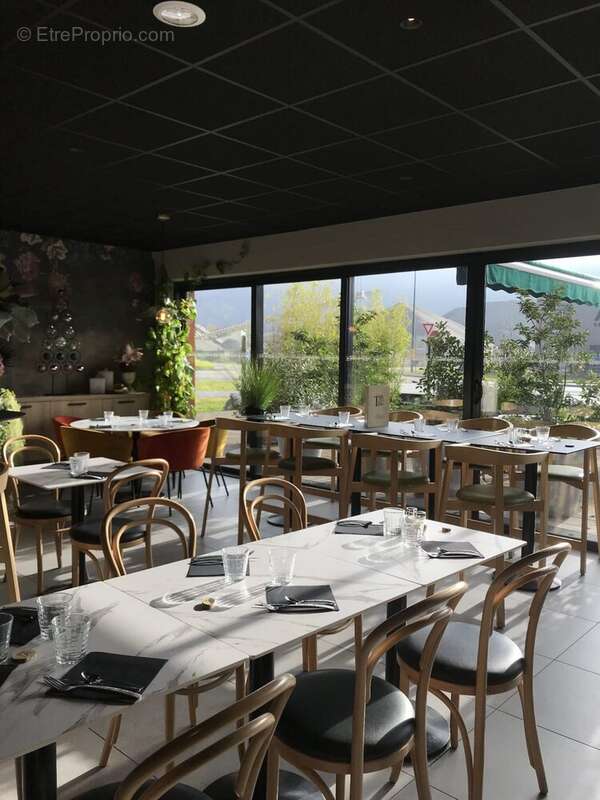 Autre à GILLY-SUR-ISERE