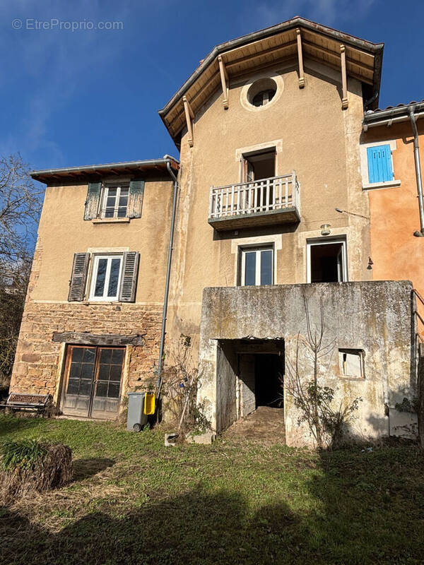 Maison à VAUGNERAY