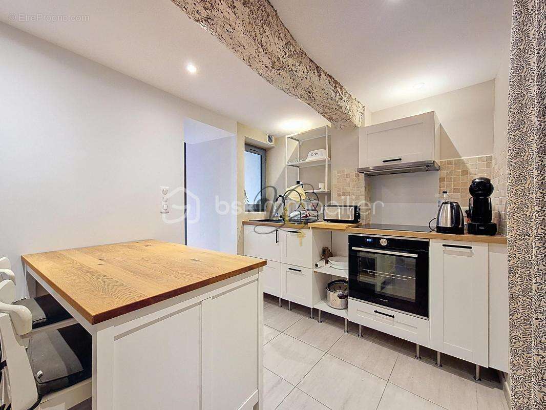 Appartement à L&#039;ISLE-SUR-LA-SORGUE