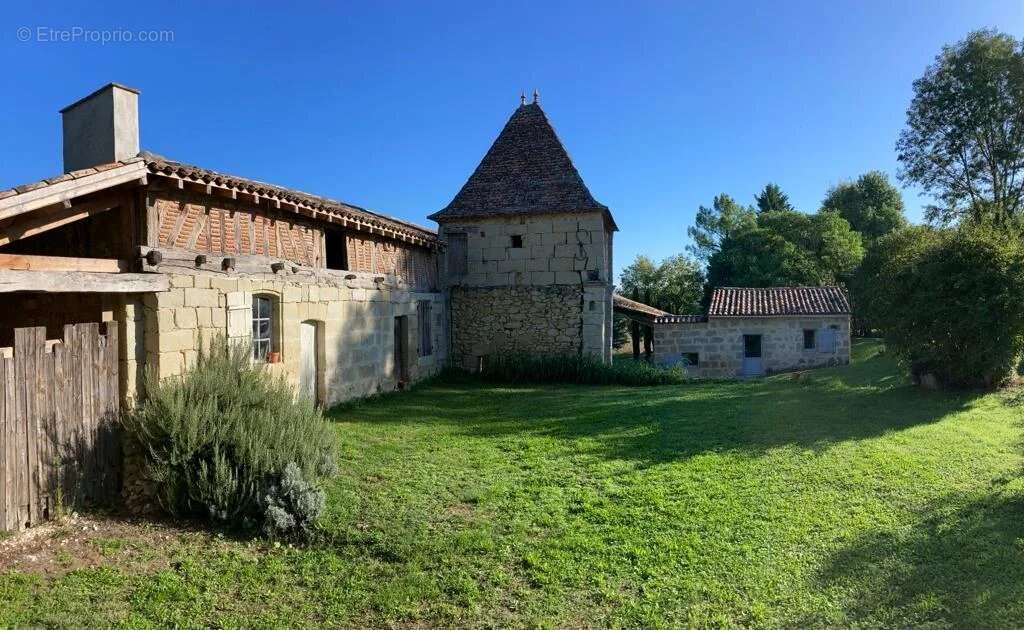 Maison à SAINT-BARTHELEMY-D&#039;AGENAIS