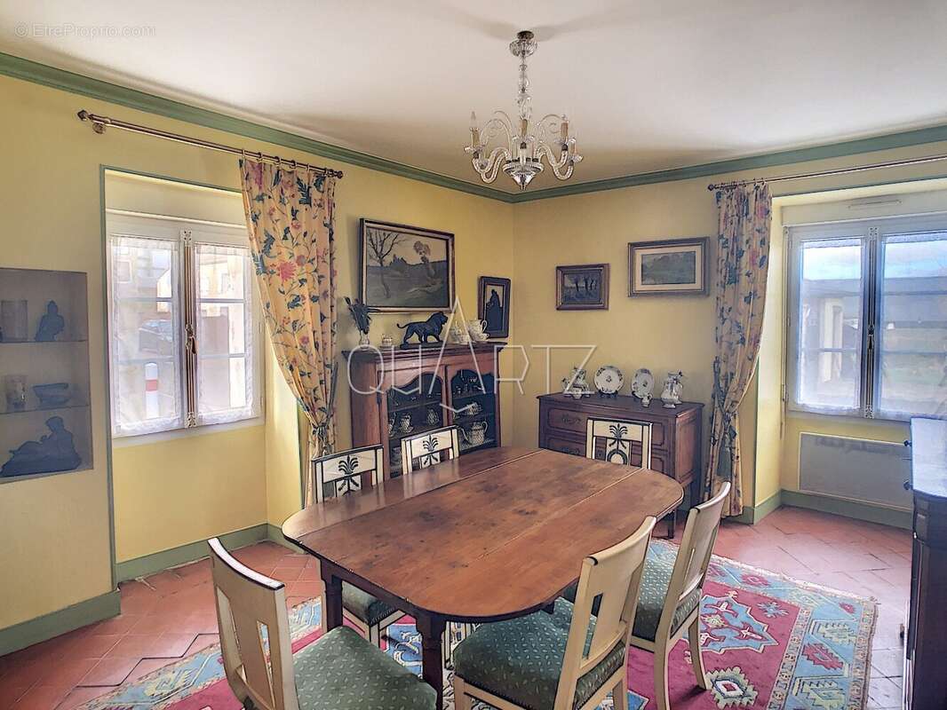 Maison à MAGNY-EN-VEXIN