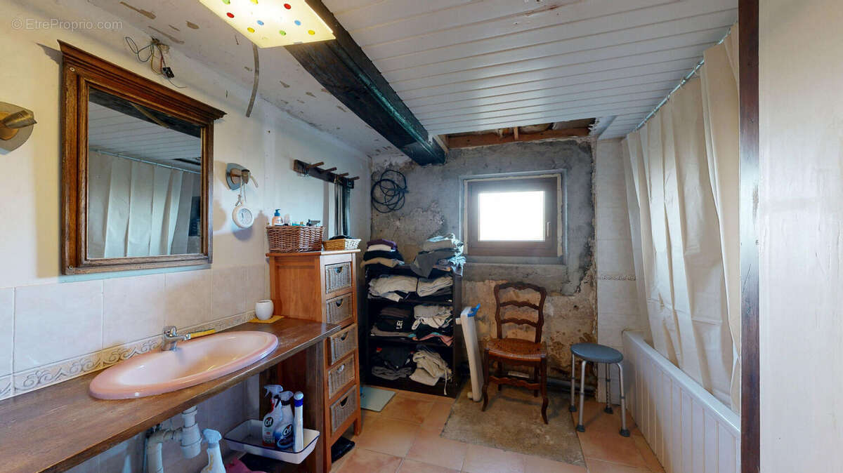 Maison à SAINT-AUBIN-SUR-LOIRE