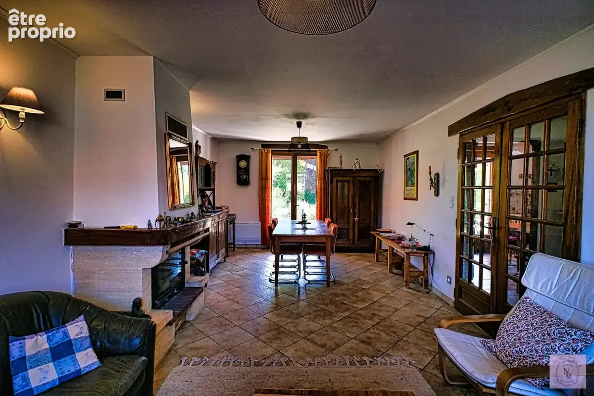 À vendre : maison de caractère avec B&B près d’Autun - photo 7