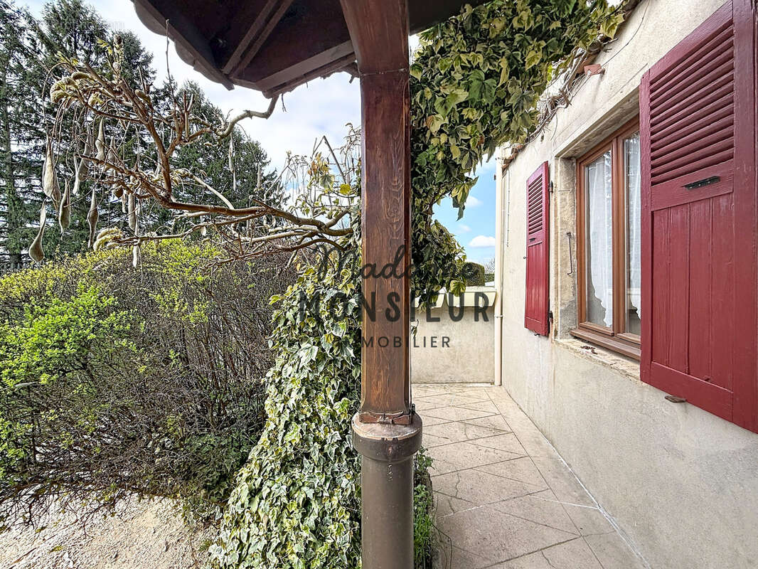 Maison à CHATEAUVILAIN