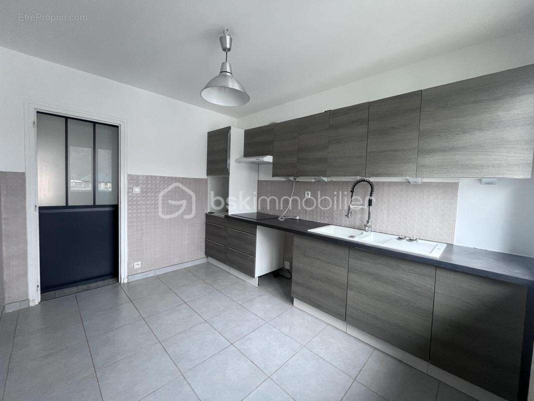 Appartement à SAINT-JEAN-DE-MAURIENNE