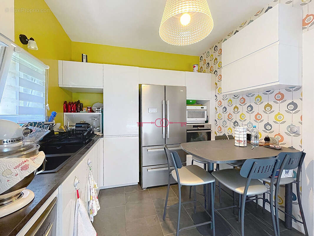 Maison de ville d'environ 82 m2 à Châlons En Champagne - photo 3