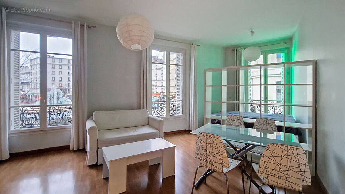 Appartement à PARIS-20E