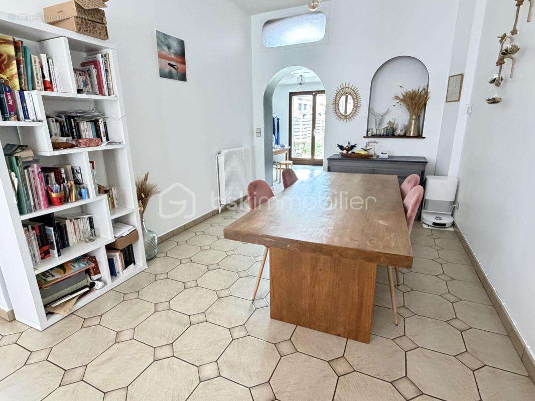 Maison à LA MADELEINE