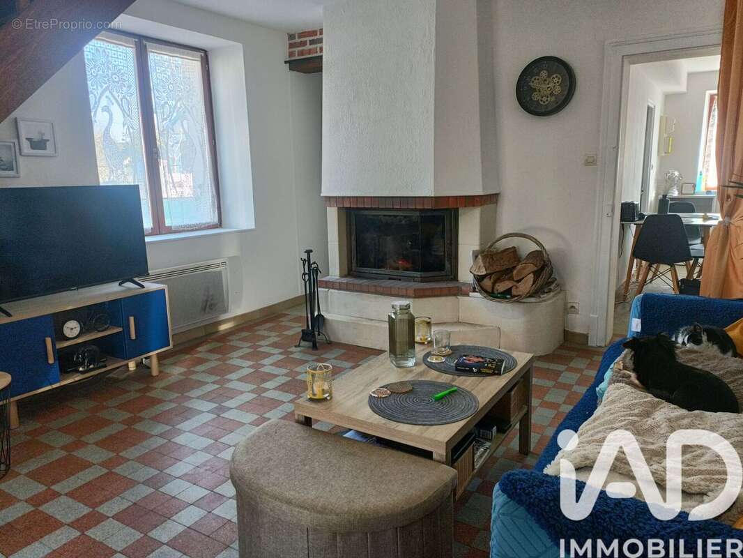 Photo 2 - Maison à SAINT-AMAND-LONGPRE