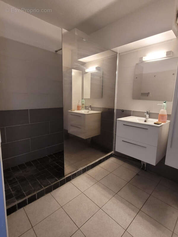 Appartement à POINTE-A-PITRE