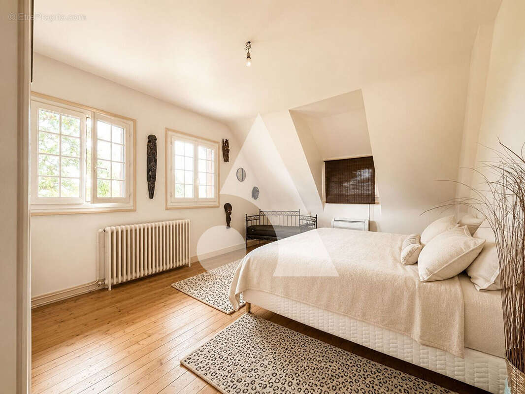 Maison à ESBLY