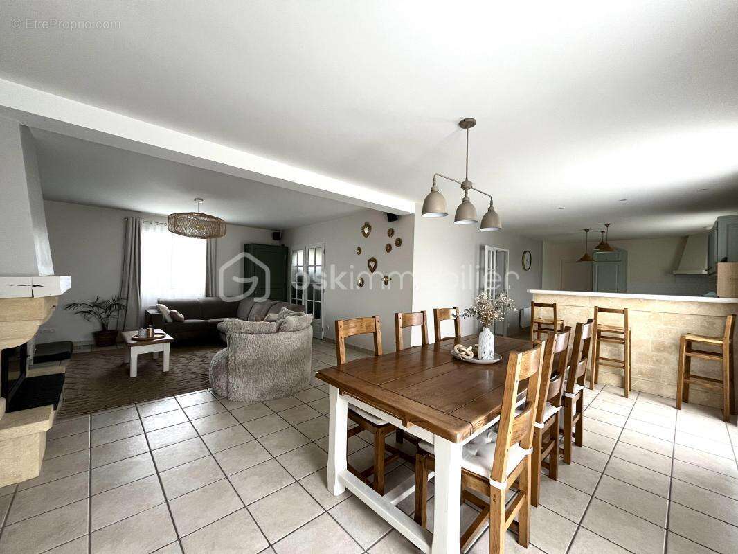 Maison à LE THUIT-SIGNOL