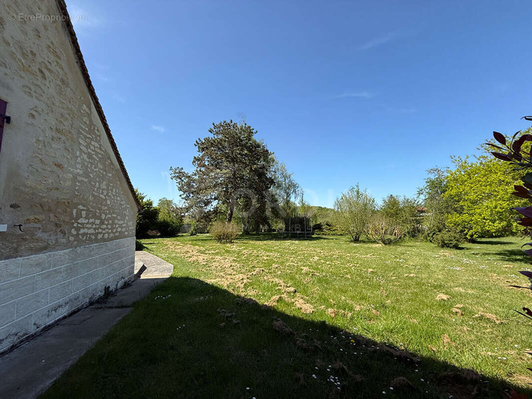 Maison à POUILLY-SUR-LOIRE