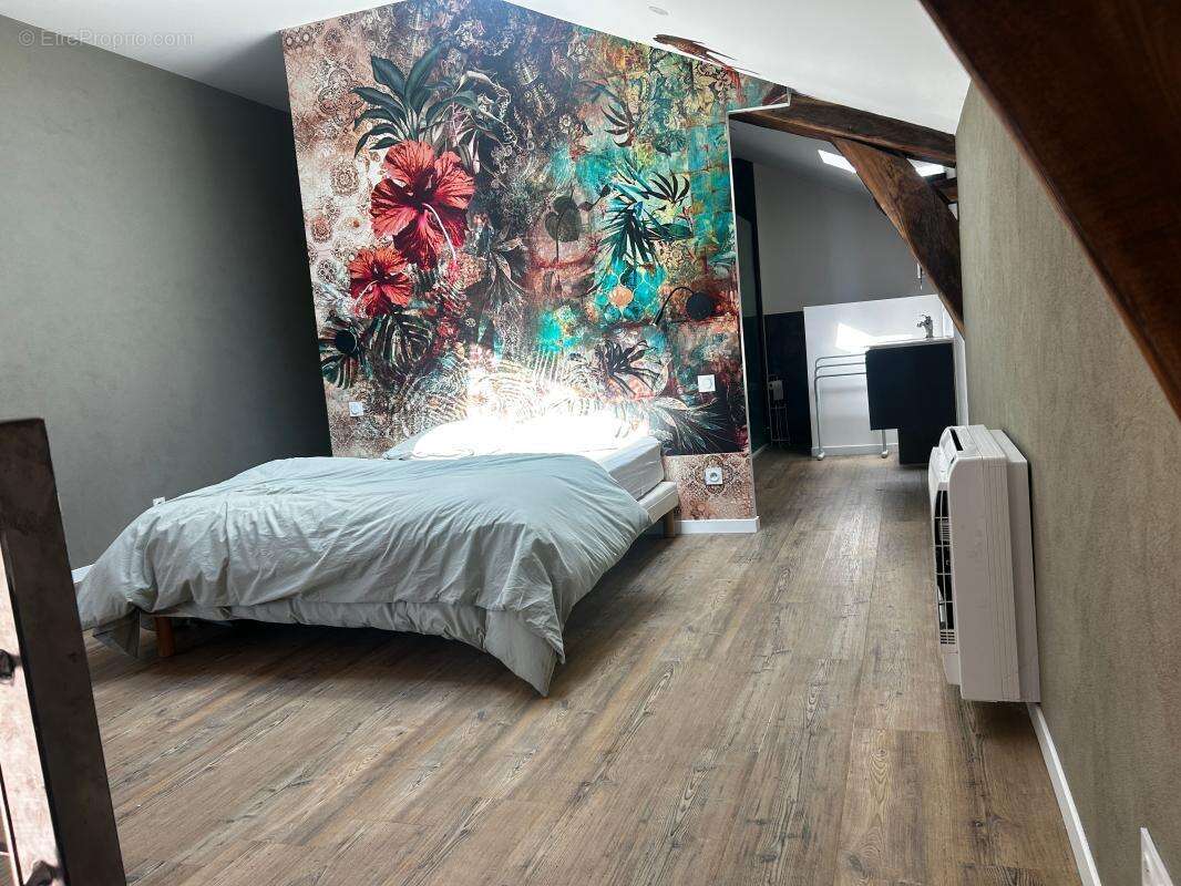 Magnifique corps de ferme en pisé rénové de 224 m² habitables sur 2 153 m² de terrain - photo 23