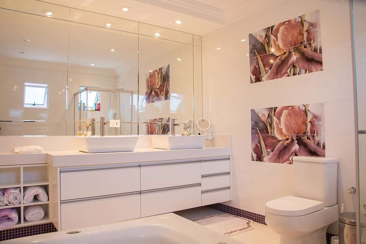 Appartement à CLICHY