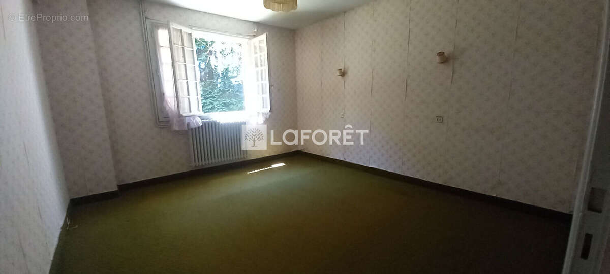 Maison Saint Agathon 5 pièce(s) 150 m2 - photo 9