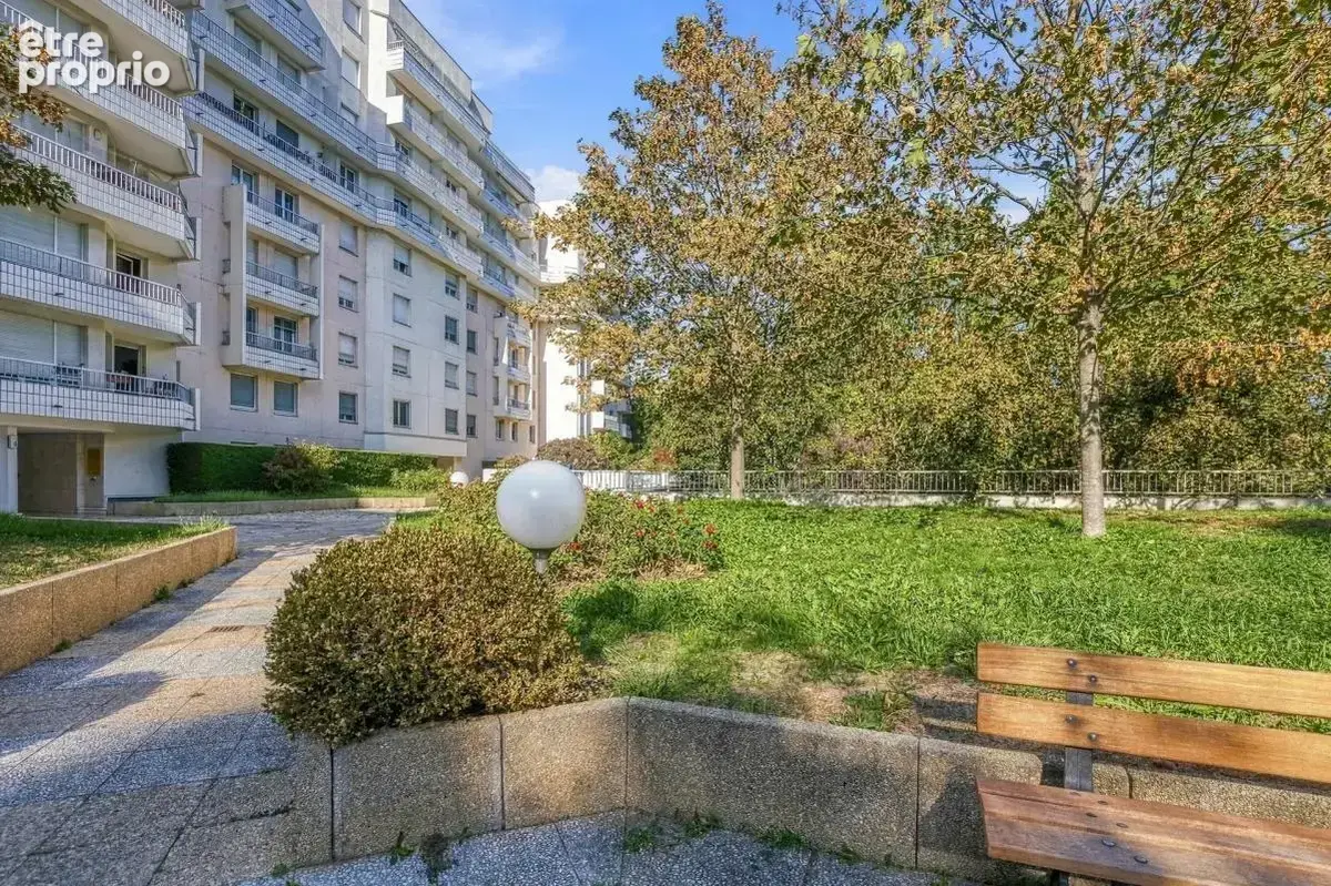 Appartement 3 pièces  - balcon - de 65 m² à Issy-les-Moulineaux - photo 11