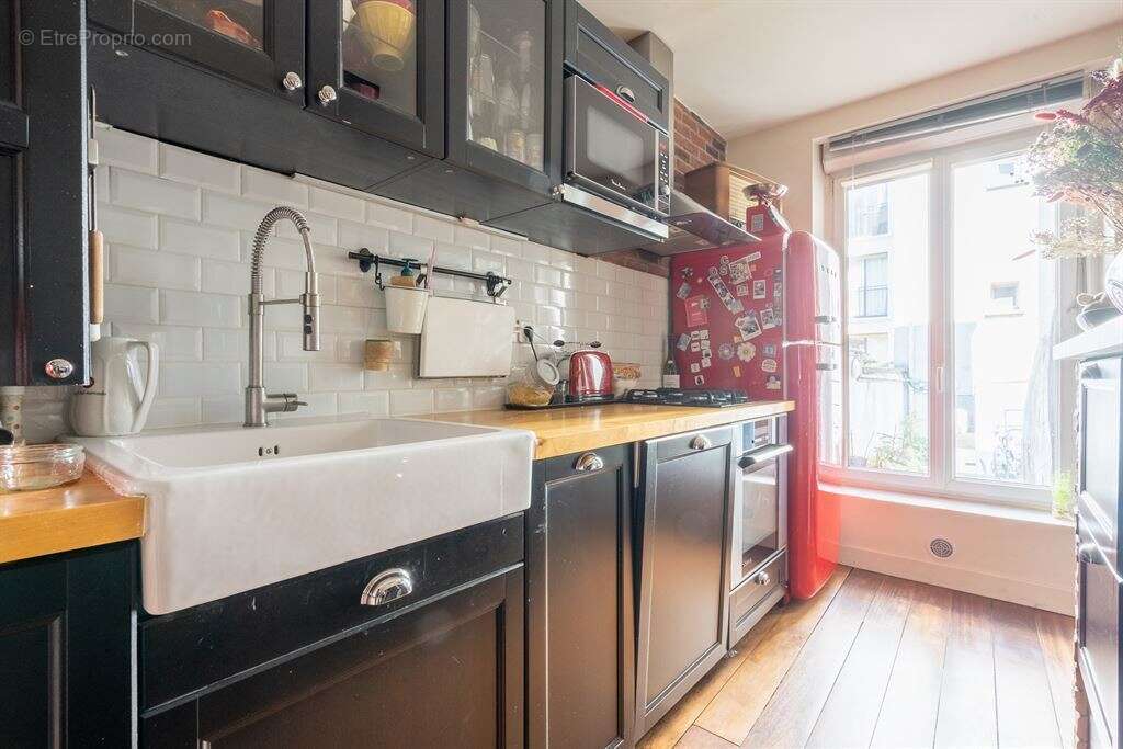 Appartement à PARIS-18E