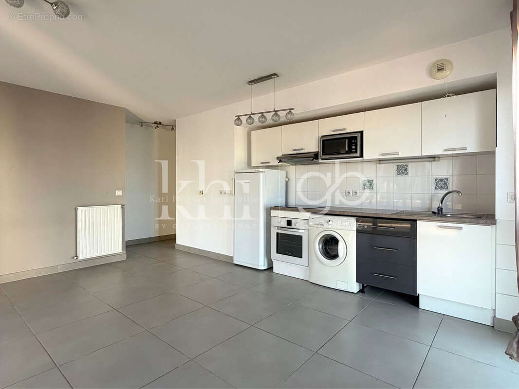 Appartement à JUVIGNAC