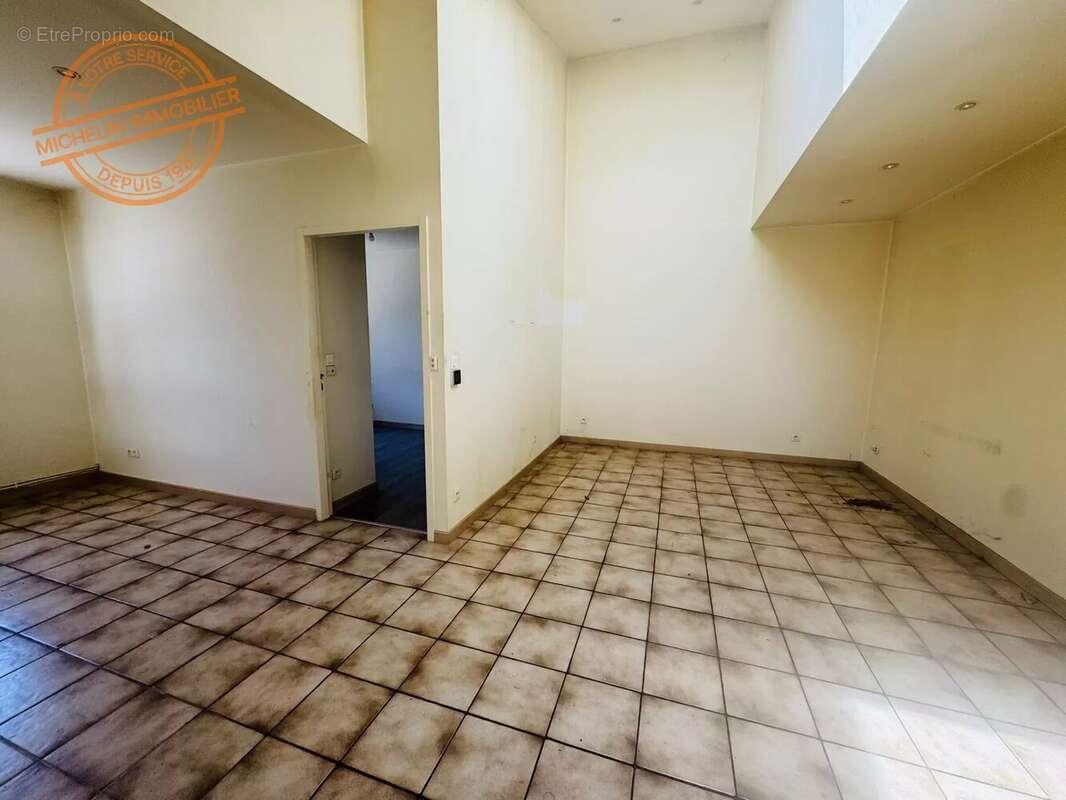 RARE – Maison à vendre dans Lyon 9 – À deux pas de Vaise - photo 3
