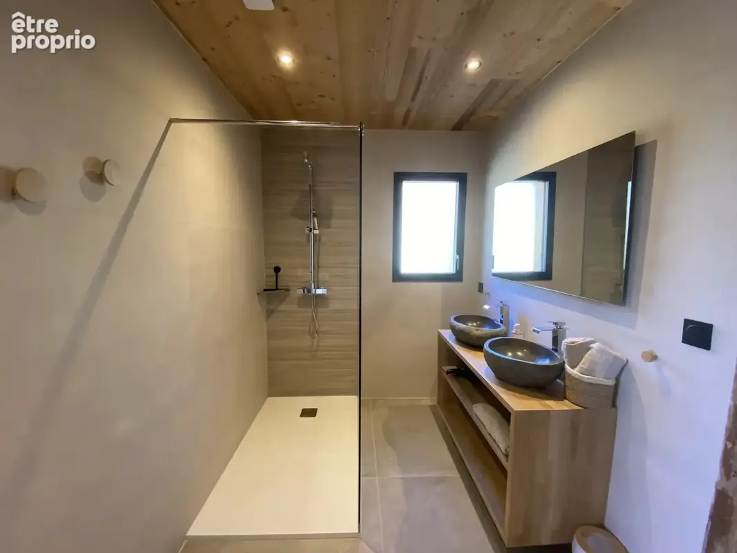FONT-ROMEU - Splendide chalet en ossature bois à l'état du neuf de 221 m2 à vendre avec garage et terrasse - photo 28