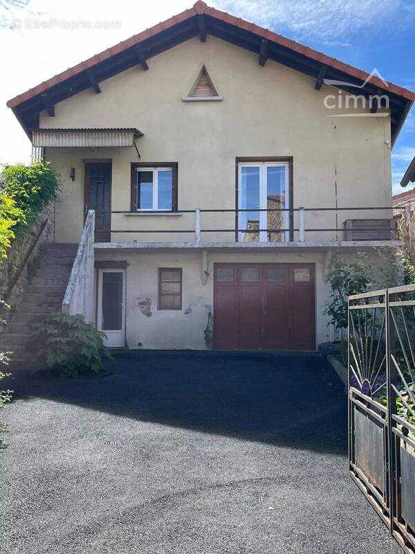 Photo Maison à Saint-Maurice au prix de 159 000€