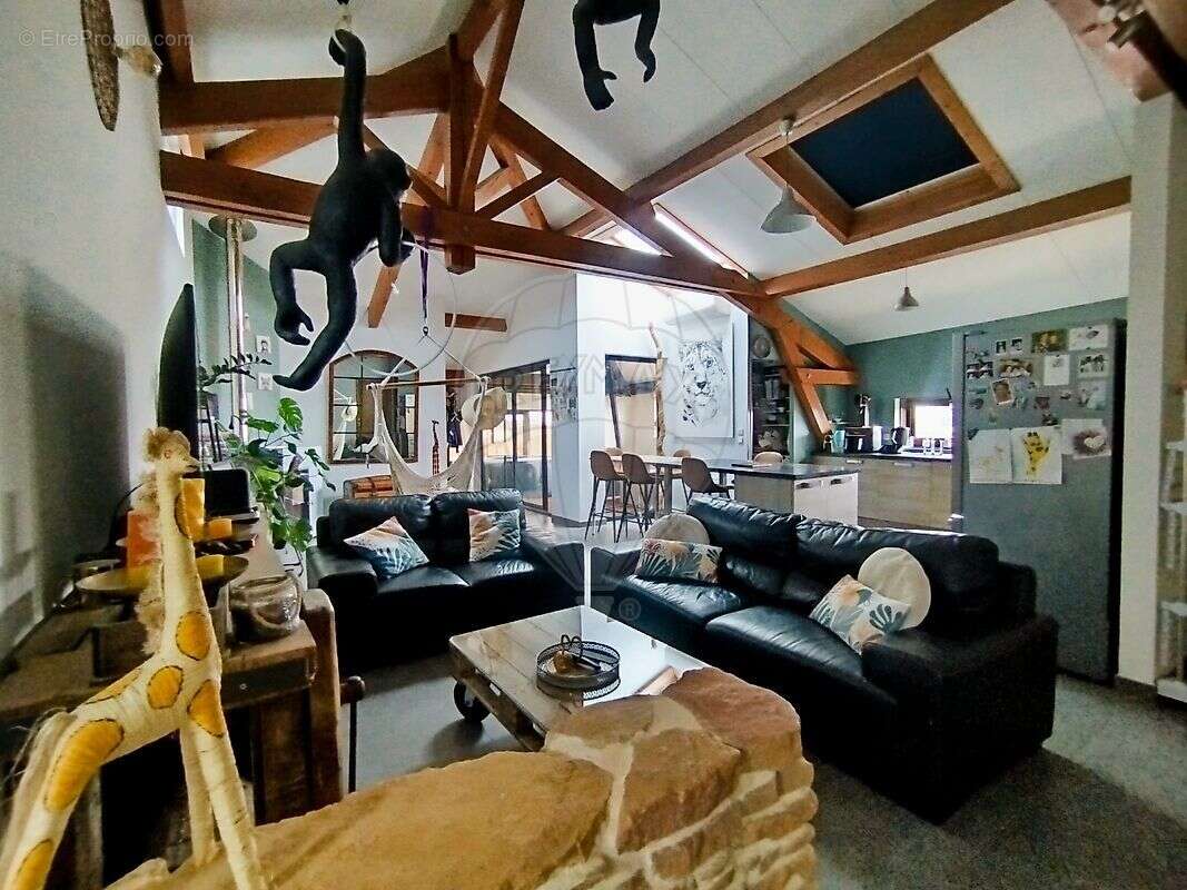 Appartement à LACENAS