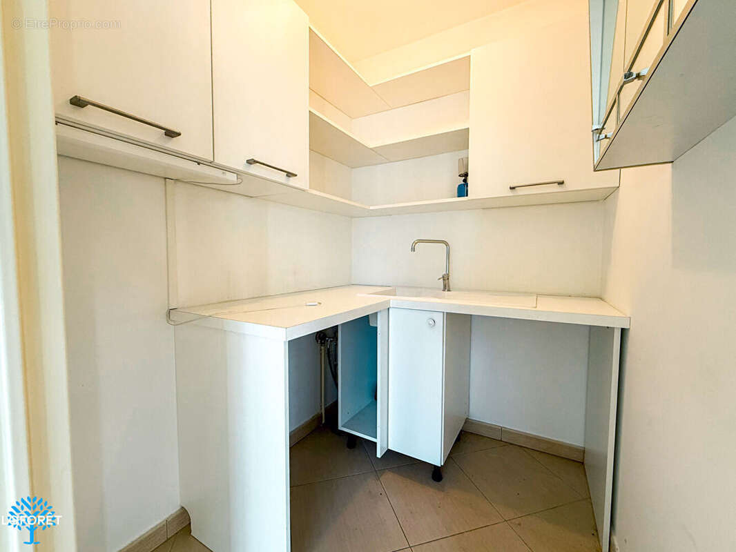 Appartement à SAINTE-GENEVIEVE-DES-BOIS