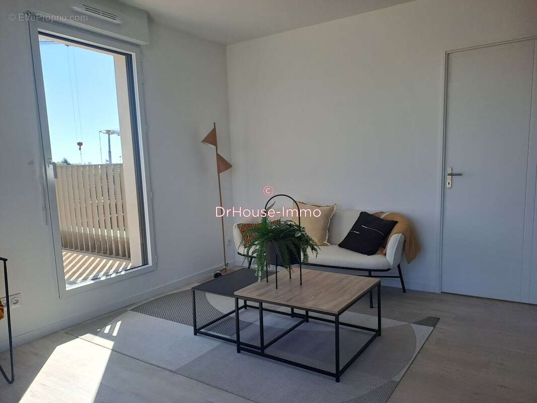 Appartement 77 m² à Tours  - photo 13