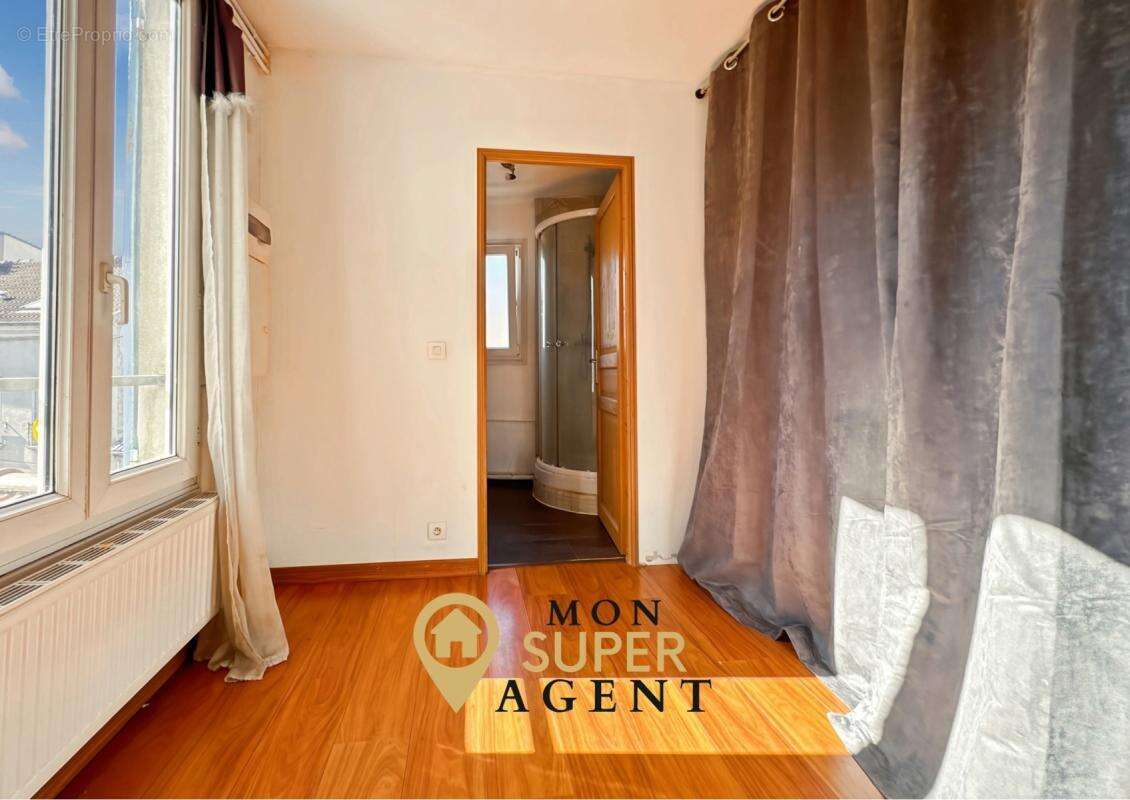 Appartement à MELUN