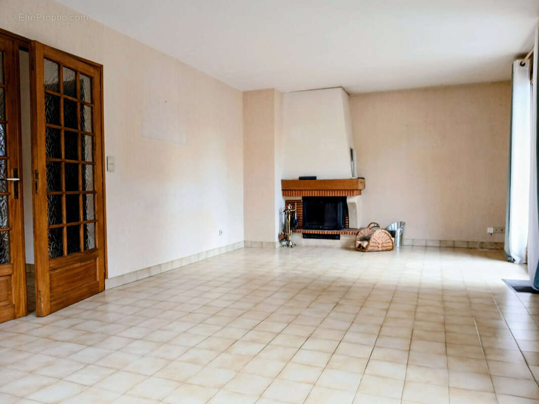 Maison à MONTMELIAN