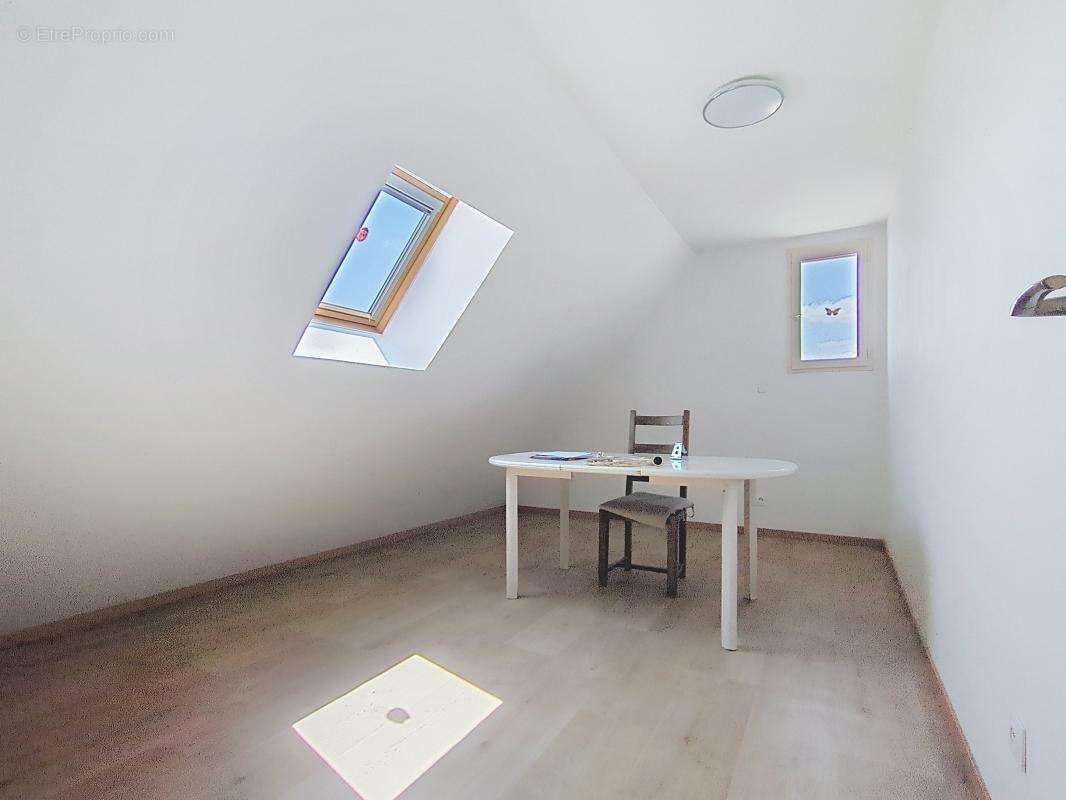 Saint-mesmin - maison traditionnelle -  3 chambres - calme  et lumineuse - photo 9