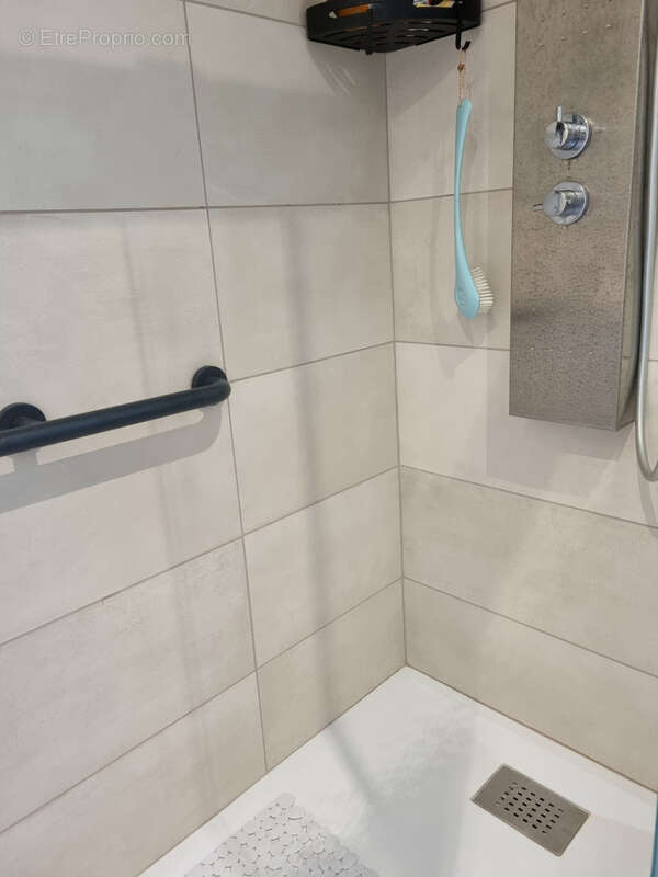 Maison à FORCALQUIER