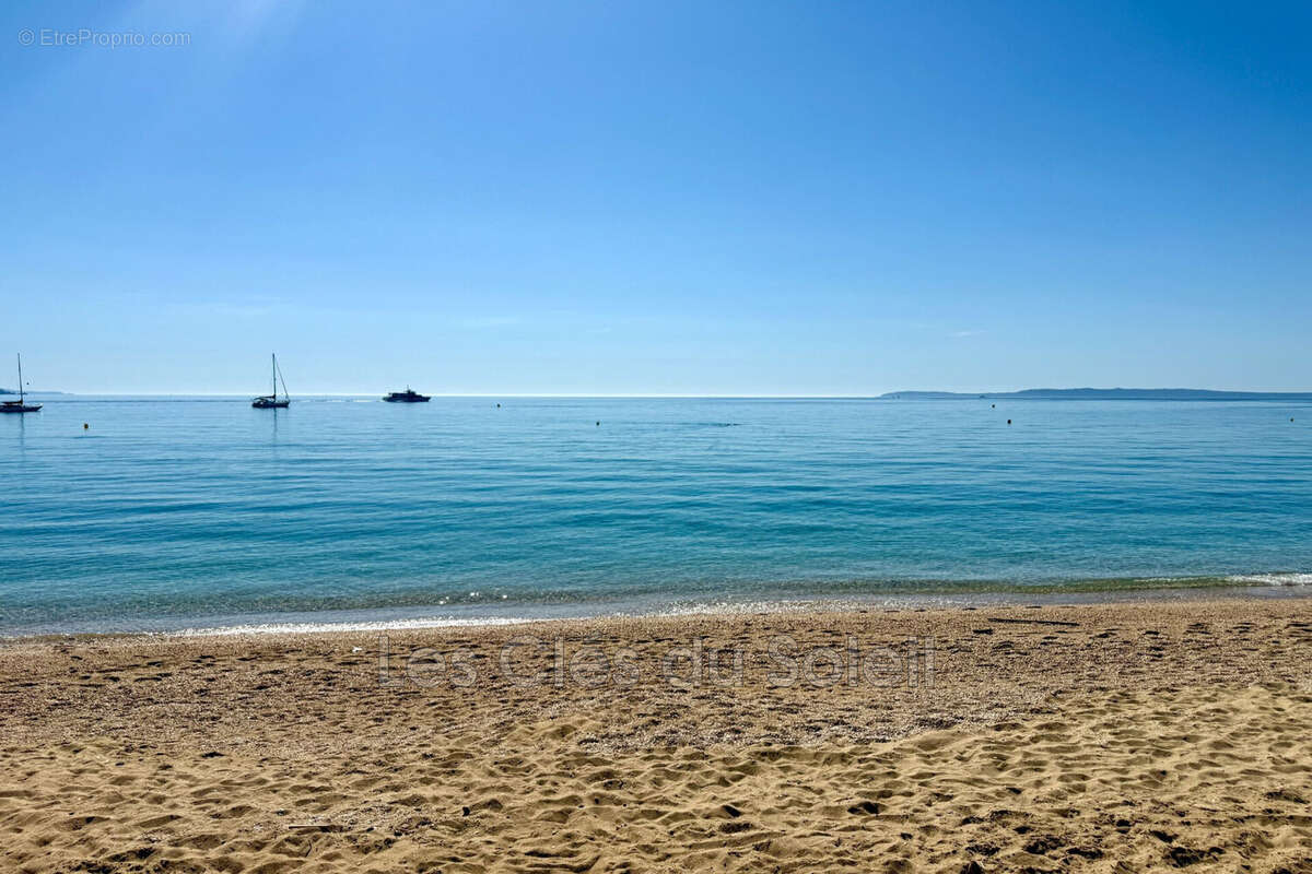 Appartement à LE LAVANDOU